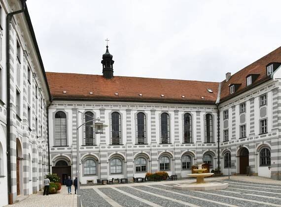 Waldsassen - Klášter cisterciáků a bazilika Nanebevzetí Panny Marie | Via Dientzenhofer