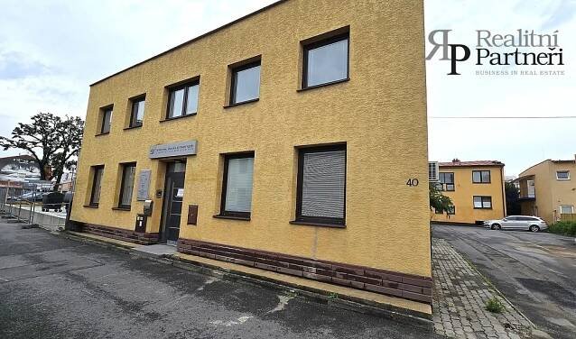 Nájem bytové jednotky 5+1, 99 m2, ul. Sadová, Opava Předměstí | Reality.iDNES.cz 