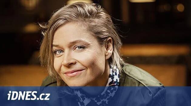Úklidem jsem vydělala víc peněz než v divadle, říká herečka Zlatohlávková - iDNES.cz