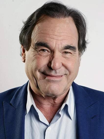 William Oliver Stone (* 15. září 1946, New York City, USA) je americký režisér, scenárista, a producent. Trojnásobný držitel Ceny Akademie za scénář filmu Půlnoční expres a režii oscarového filmu Četa. Vyrůstal v poměrně bohaté rodině v newyorské čtvrti Manhattan. Když se jeho rodiče rozvedli, začal pracovat v různých profesích. V šedesátých letech pak odjel do Vietnamu, kde byl těžce raněn příslušníky Vietkongu. Po návratu do USA začal docházet na New York University's Film School. Od té doby začal točit filmy. K jeho nejznámějším snímkům patří např. Takoví normální zabijáci, Alexander Veliký či The Doors. Je autorem scénáře například k filmu Půlnoční expres nebo také ke kultovnímu filmu Zjizvená Tvář (Scarface) o drogovém bossovi, kterého ztvárnil Al Pacino.