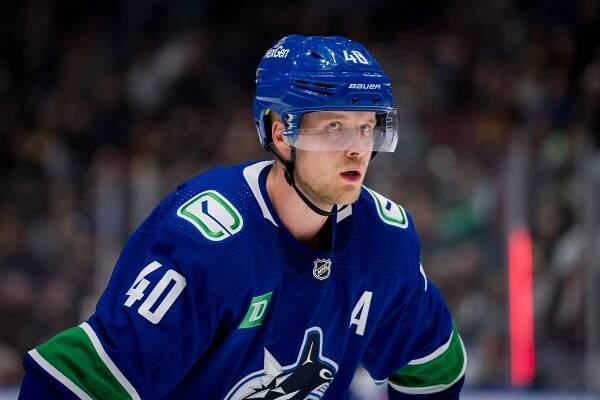 NHL: Dallas Stars at Vancouver Canucks