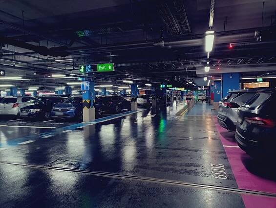 Fotogalerie • Westfield Chodov (Parkoviště kryté) • Mapy.com