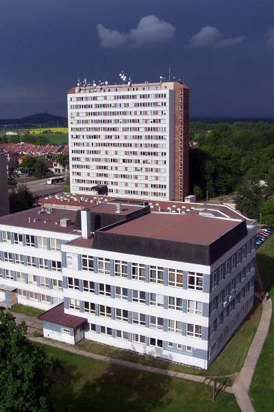 Univerzita Pardubice - Fakulta chemicko - technologická - Východní-Čechy.info - oficiální turistický portál Pardubického
