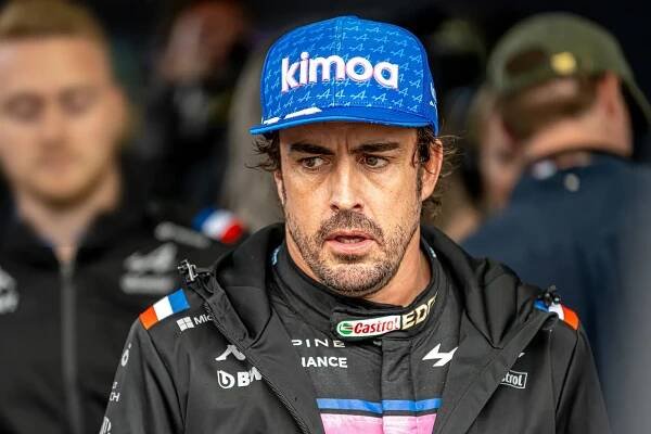 Fernando Alonso's salary and net worth September 2025