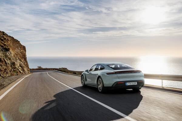 Modernizované Porsche Taycan představeno, Turbo S je historicky nejvýkonnějším modelem značky