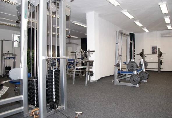 Fitness centrum Šembi a studio Klára - posilovna a fitness Orlová | Fiton.cz