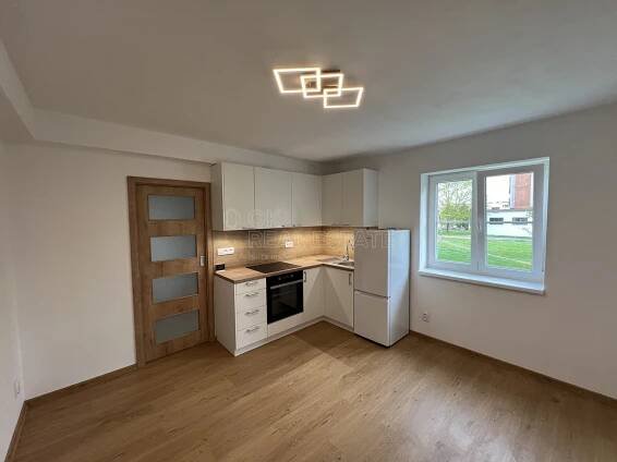 Pronájem bytu 2+kk 43 m2, Planá