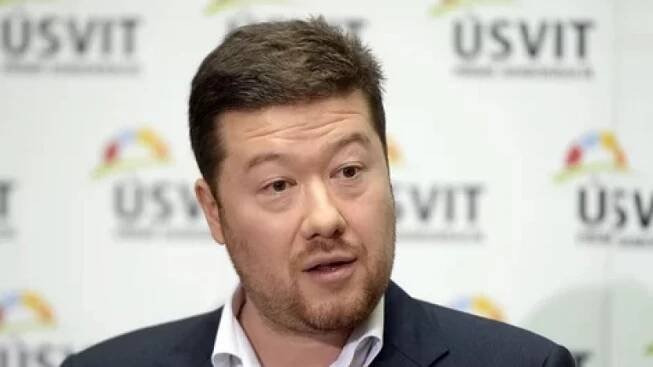 Okamura: STAN připomíná mafii, Rakušan by měl po kauzách odstoupit