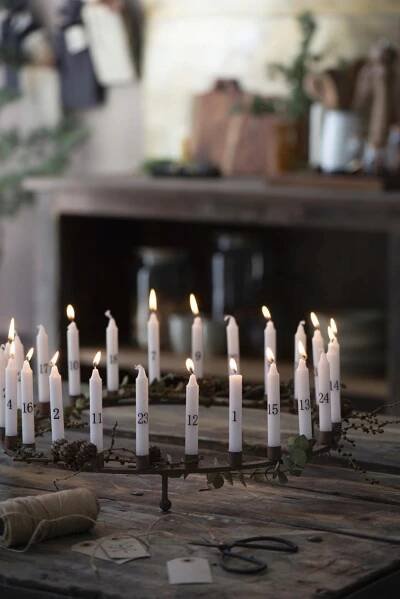 Sada adventních bílých svíček 1-24 IB Laursen Název vůně výrobce żadna