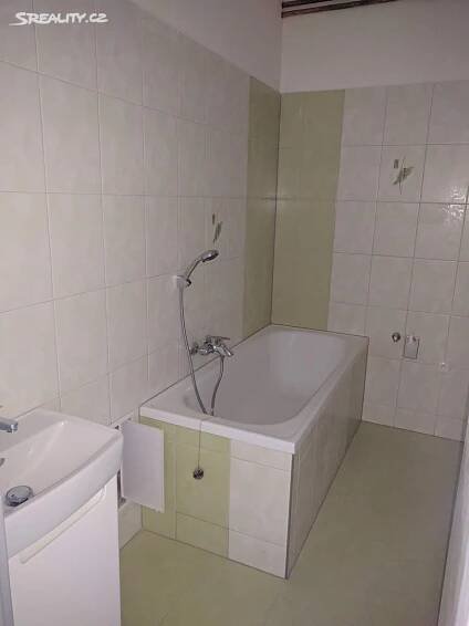 Pronájem Byt 2+1, Třída Čsl. armády, Nový Bydžov