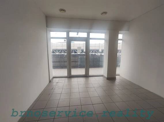Pronájem obchodního prostoru 150 m², Zvonařka, Brno - Trnitá