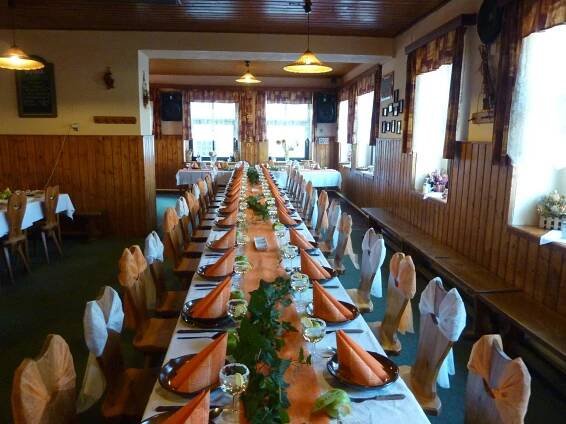Restaurace Na Rozcestí - Restaurace, motoresty, pizzerie - Jizerské hory - Janov nad Nisou