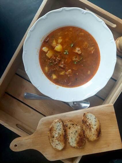 Gulášová polévka - Recept - Poctivá chuť