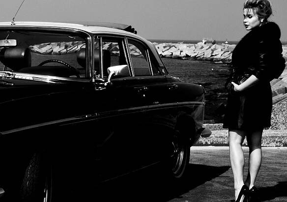 Victoria Koblenko photographed by Sabrina van den Heuvel for L'officiel Magazine in The Hague.L'officiel NL -