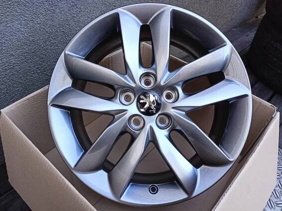 Originál ráfek 17cali Peugeot 508 9671401377 5x108