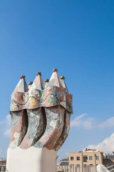 Barcelona | AJ Levinson