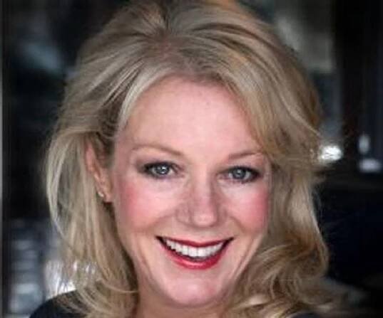 Helen Pearson Biography - Facts, Childhood, Family Life & Achievements