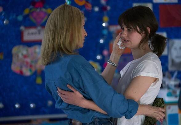 Sharon Horgan, Alison Oliver - Best Interests - Episode 1 - Z filmu
