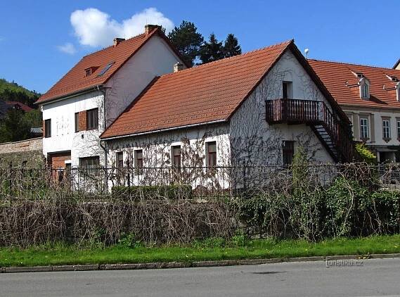 Areál hranického Divadla a... - Dům, budova