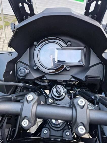 Kawasaki Versys 1100 model 2025 (NOVÁ, 2025), 324.900 Kč