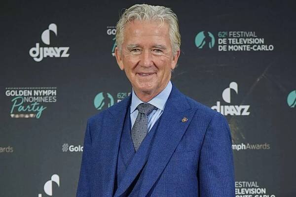 Patrick Duffy Celebrates 75 with Step by Step Cast and a 'Happy Birthday' Sing-along at 90s Con