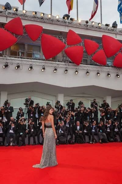 Modèle Elisa Sednaoui — Image