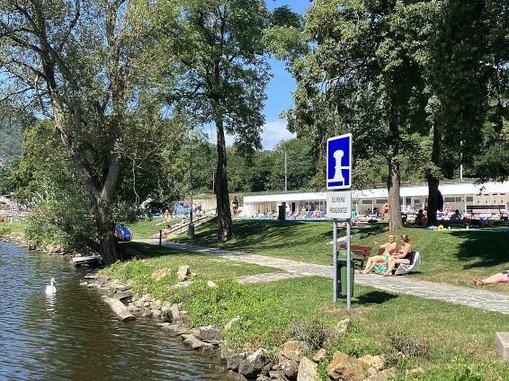 Přístaviště na koupališti v Brné