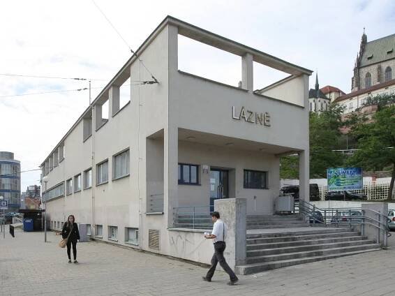 Brno prodává bývalé lázně na Kopečné