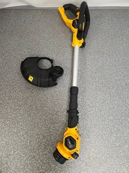 Sekačka AKU strunová Riwall Pro RALT 2320 set, Li-ion 20V 2Ah 1790 Kč