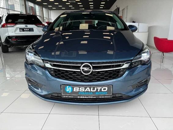 Opel Astra | Autosphere