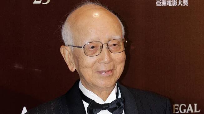 Raymond Chow, Movie Producer Who Popularized Kung Fu Stars, Dies at 91
