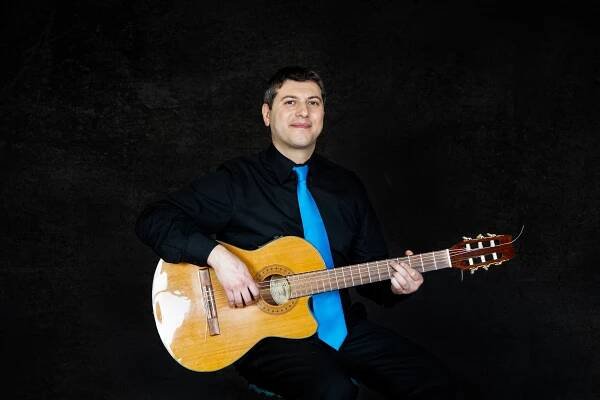 Anthony Lanni, Brazilian Jazz Guitar NYC, Astoria, Samba/Bossa Nova, 7-String Guitar