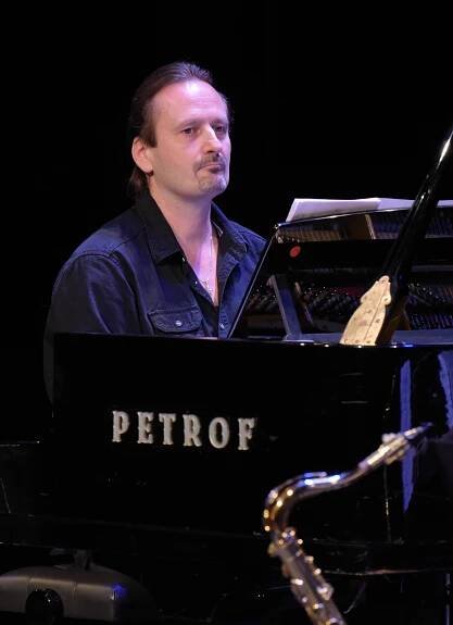 Soubor:Kryštof Marek pianista.jpg