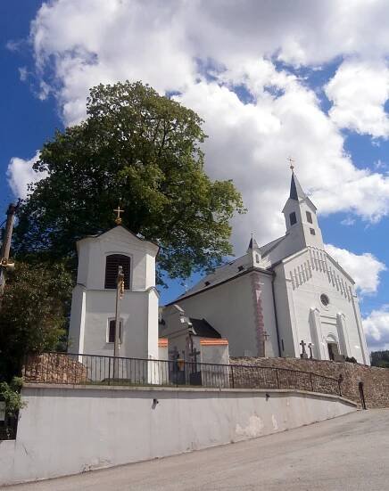 POŠUMAVÍ OBRAZEM: Bohumilice – Kostel Nejsvětější TrojiceZa krásnější Vimperk