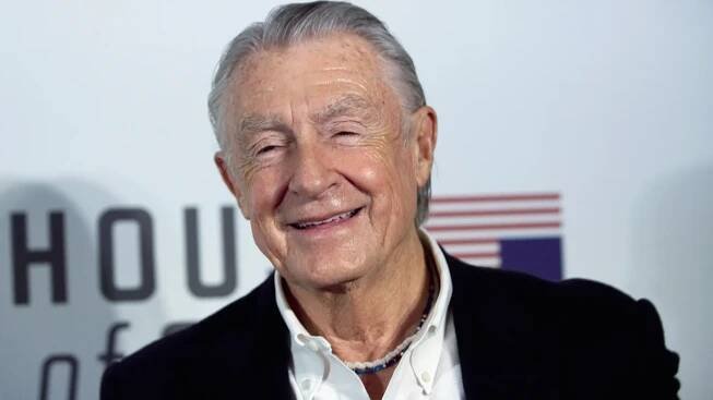 Zemřel režisér Joel Schumacher. Proslavil ho Volný pád i filmy o Batmanovi