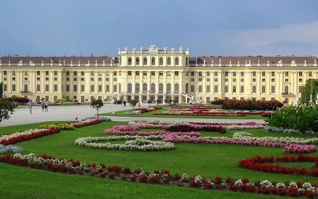 Schönbrunn Vídeň