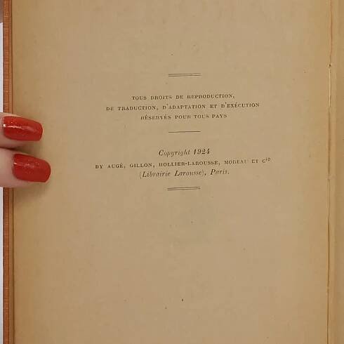 Nouveau petit Larousse Illustré - Claude Augé - knihobot.cz