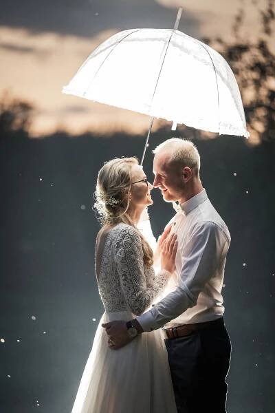 Svatební fotograf od 10 000 Kč Soběchleby Fotograf a FotoBudka LukyFoto - Lukáš Chadim • Firmy.cz