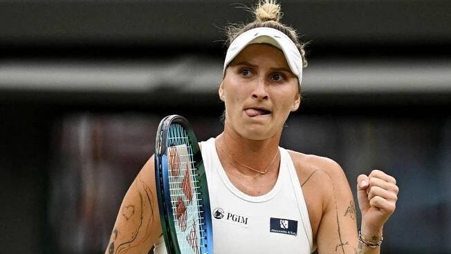Pegulaová - Vondroušová 4:6, 6:2, 4:6, Senzace! Vondroušová je po famózním obratu v semifinále Wimbledonu, ve čtyřhře končí - Sport.cz