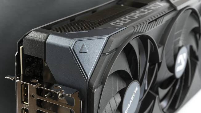 Test Gigabyte GeForce RTX 5080 Gaming OC: zlatý střed - HWCooling.net