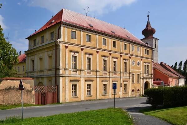Trhanov (zámek)