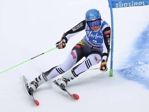 Petra Vlhová nezvládla obrovský slalom, v Kronpltazi skončila mimo top 10 (VIDEO)