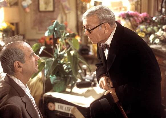 THE SUNSHINE BOYS, Walter Matthau, George Burns, 1975