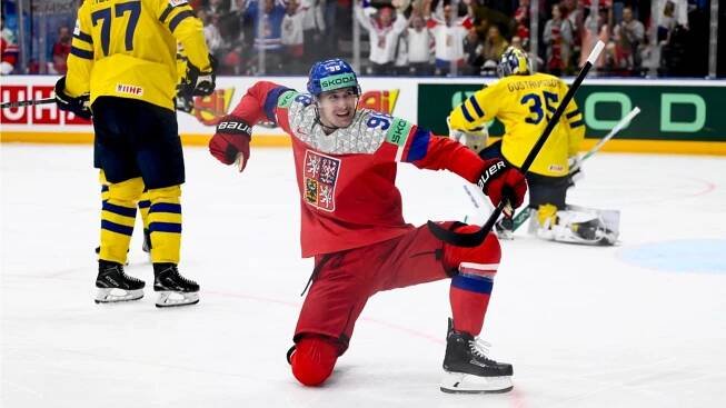 Soupiska Česka na MS v hokeji 2025: Osu tvoří Pastrňák, Nečas, Hronek či pardubická síla