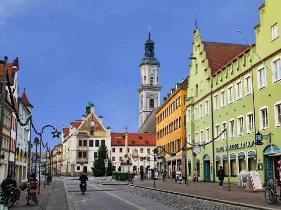 Immobilienverkauf | SCHYREN IMMOBILIEN | München 