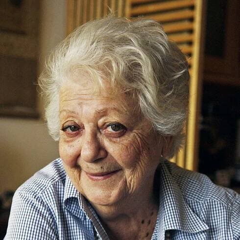 Don’t Throw Away the Marcella Hazan Tomato-Sauce Onion