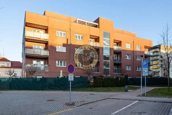 Prodej byty 2+kk, 57 m² - Praha - Modřany | L&P reality