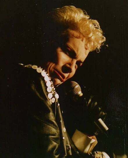 Annie Lennox - Wikipedia