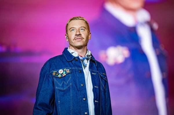 Macklemore, Colours Of Ostrava, den 4, Dolní oblast Vítkovice, Ostrava, 22.7.2023