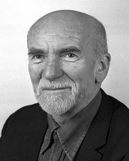 Geniální režisér (68) trpěl depresemi a bylo těžké s ním vyjít. Otec hvězdy Života na zámku těžce nesl i kopačky od Jiráskové